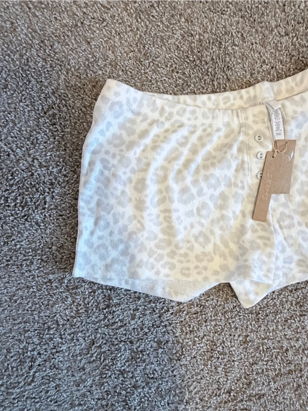Skims heavy pointelle pacific leopard print shorts limited edition size xl NWT